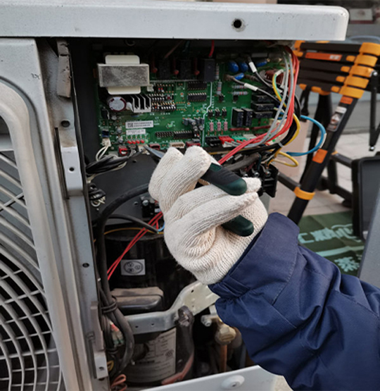  铁锋维修空调不制热